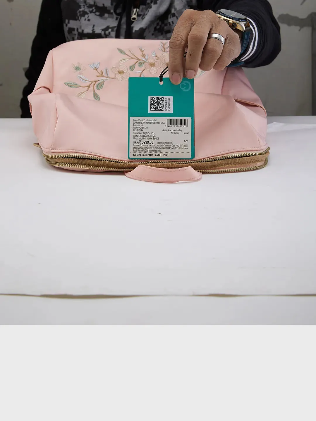 Caprese Sierra Backpack Embroidery Large Light Pink