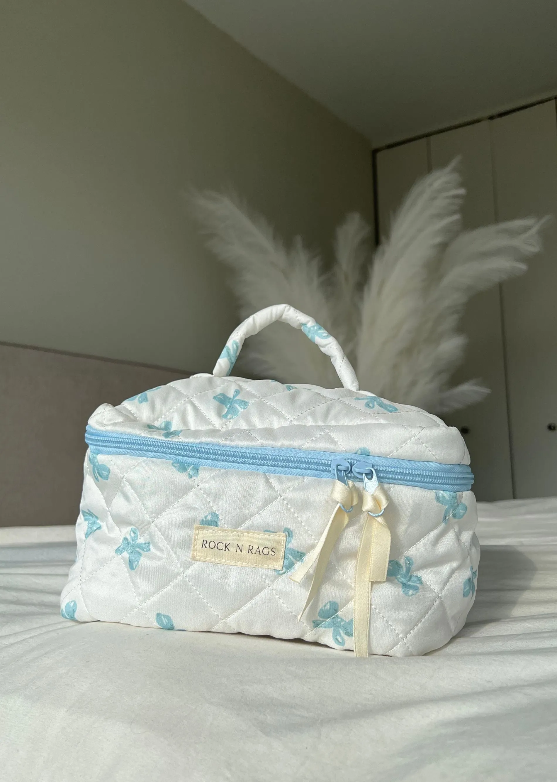 Rock N Rags Quilted Makeup Bag ★ Blue Bow